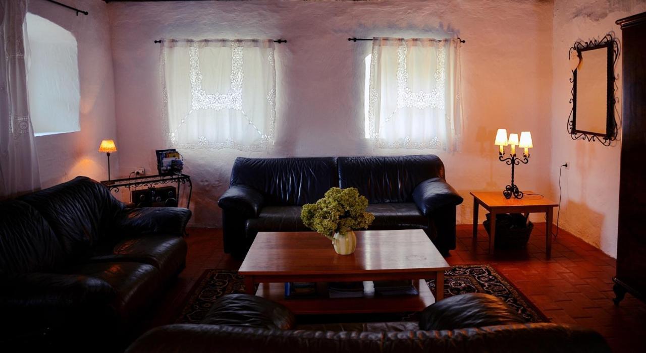 Kapolcs Cottage ภายนอก รูปภาพ